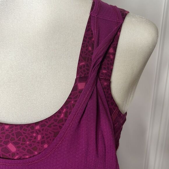 Lululemon Ready & Go Tank Size 2 - Picture 4 of 9